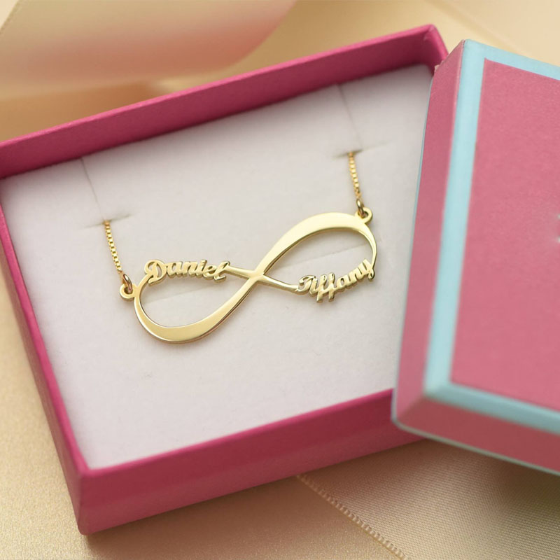 Collana Infinito con Nome